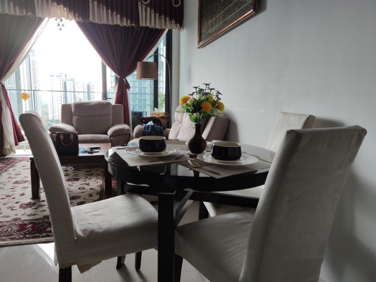 Kumkum Homestay 3 Bedroom Suite Nusajaya  Dış mekan fotoğraf