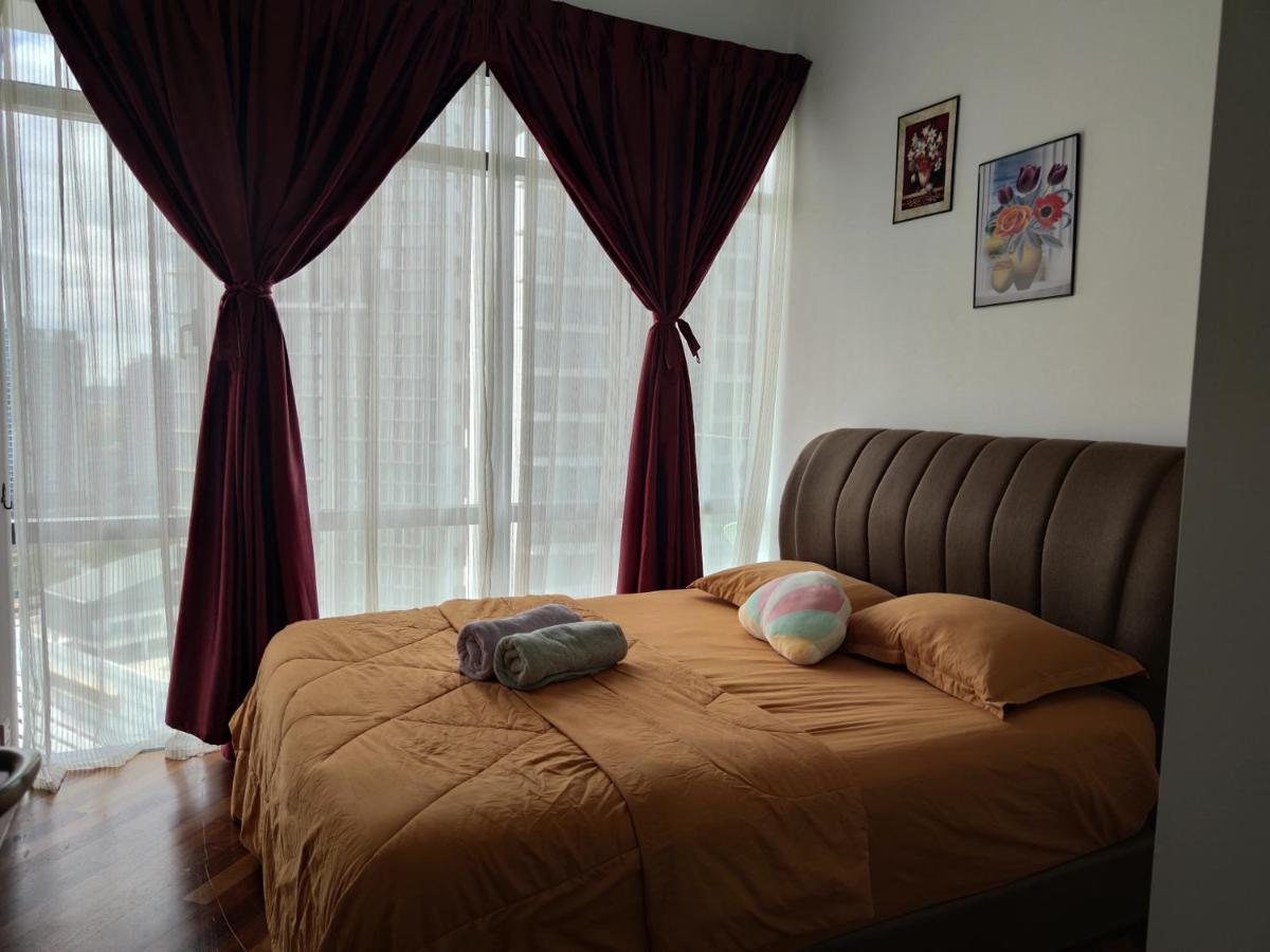 Kumkum Homestay 3 Bedroom Suite Nusajaya  Dış mekan fotoğraf