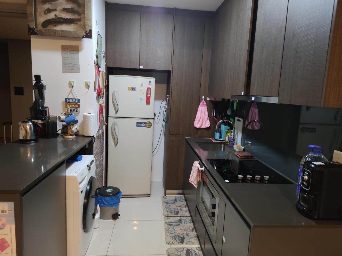 Kumkum Homestay 3 Bedroom Suite Nusajaya  Dış mekan fotoğraf
